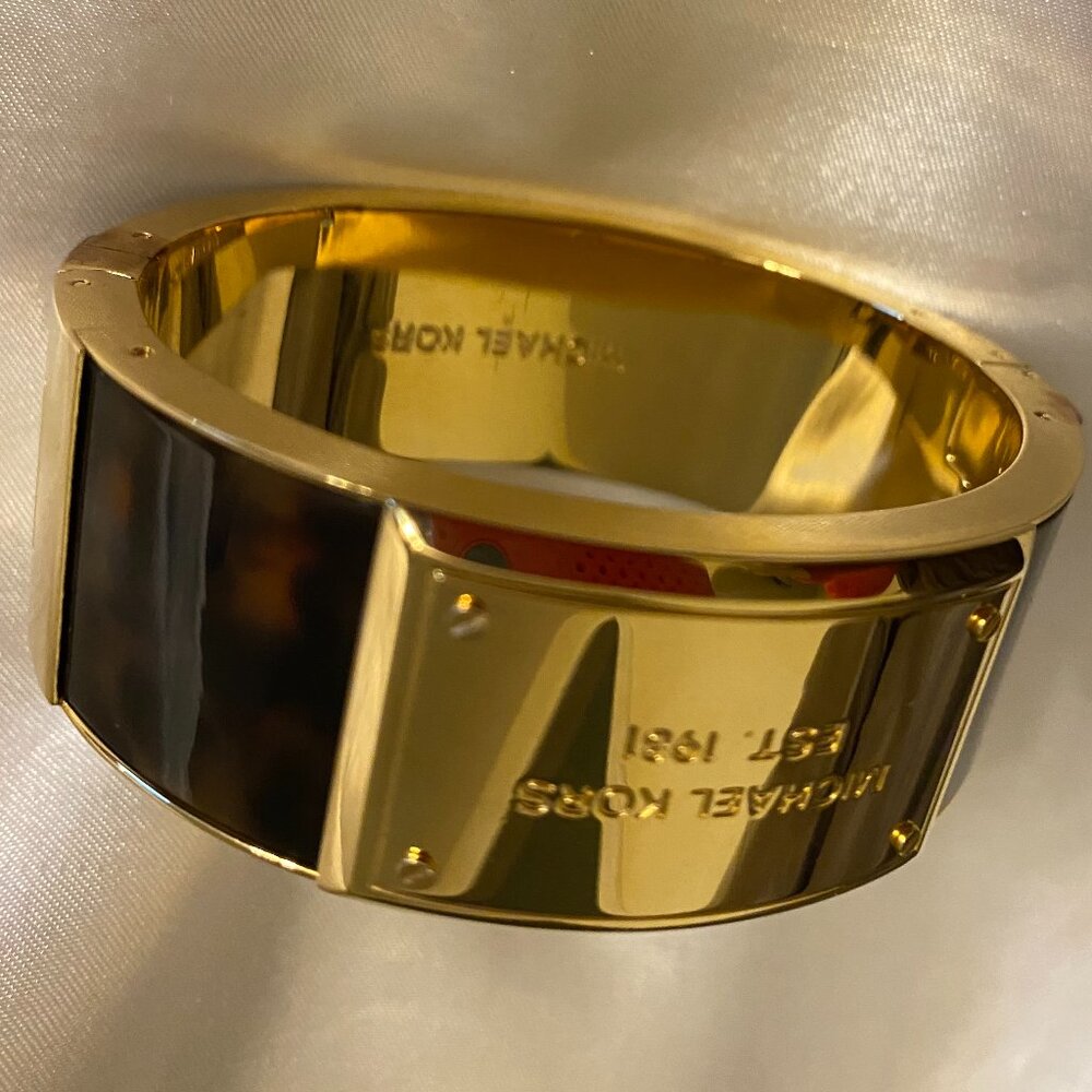 Michael Kors Tortoise Shell Print On Hinged Metal… - image 1